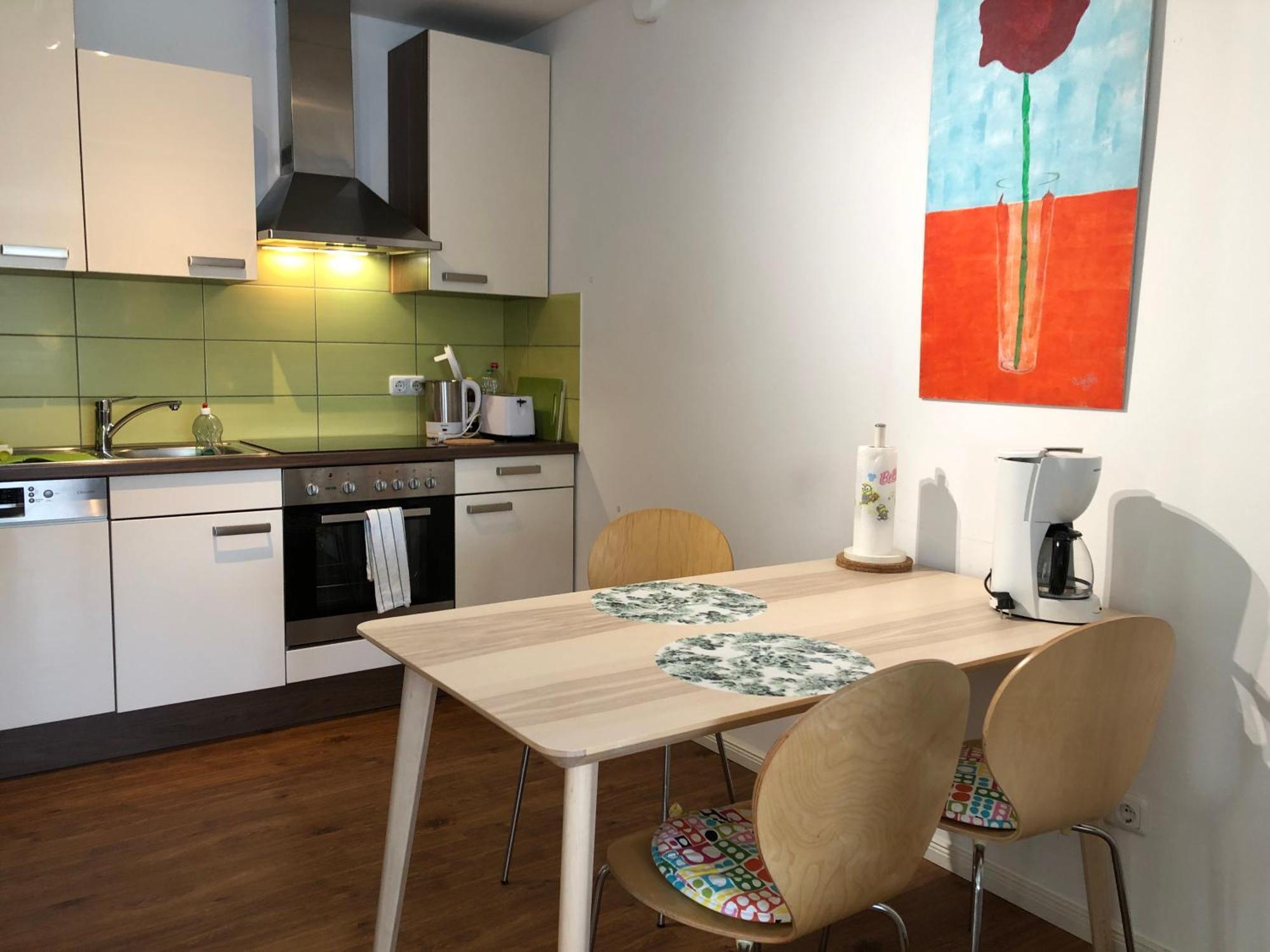 Fuer Aktive Reisende Mein Aparthotel Ochsenfurt Mit Terrasse, Ideal For Long Stay, Relocation Exterior photo
